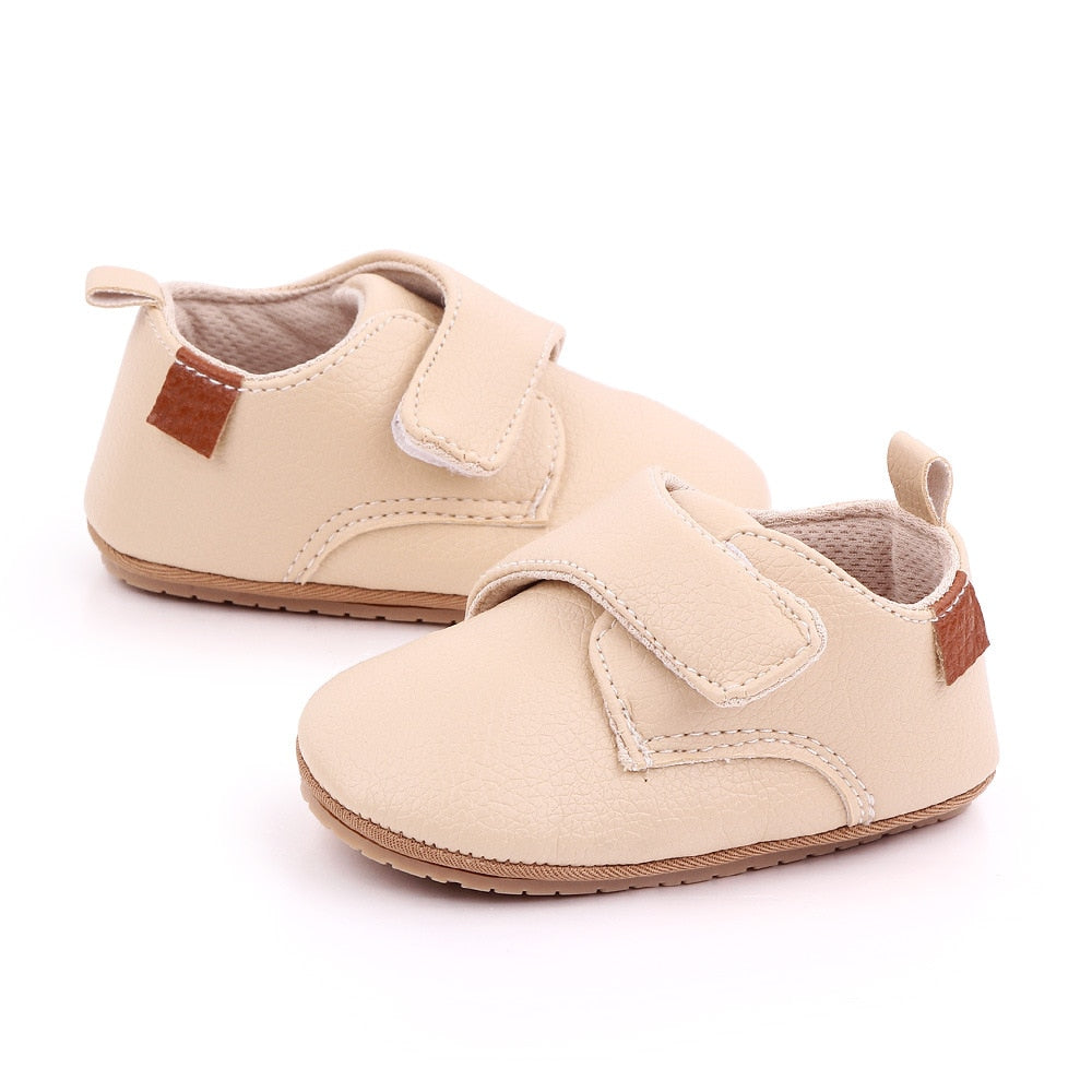 Newborn Baby Shoes Baby Boy/Girl Shoes - Anti slip first walkers